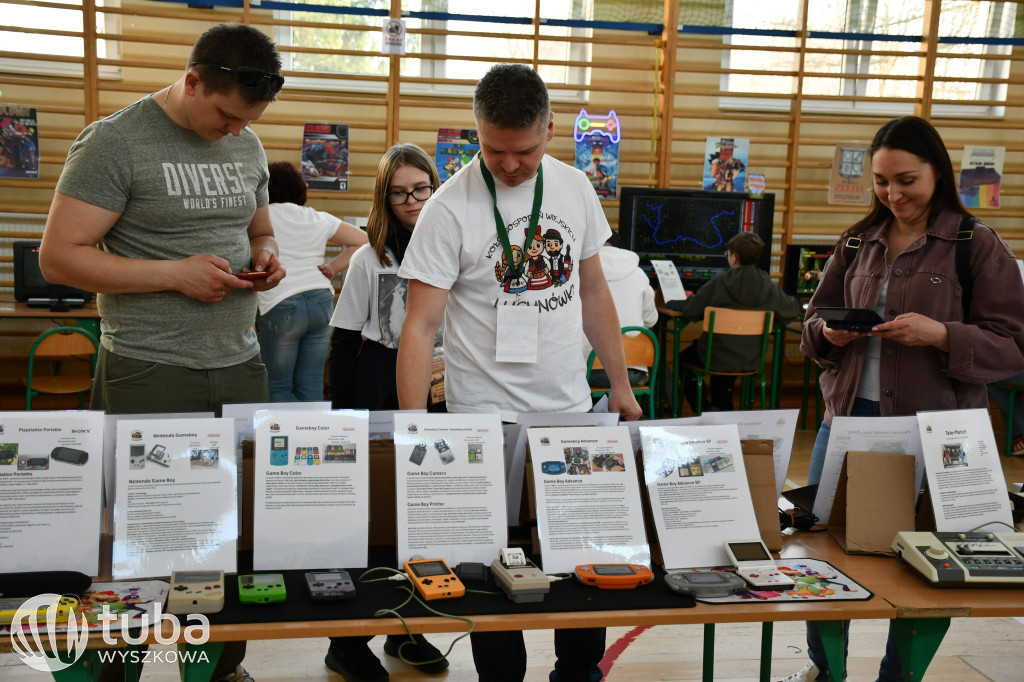  Powrót do przeszłości. Retro gry i konsole w Lucynowie