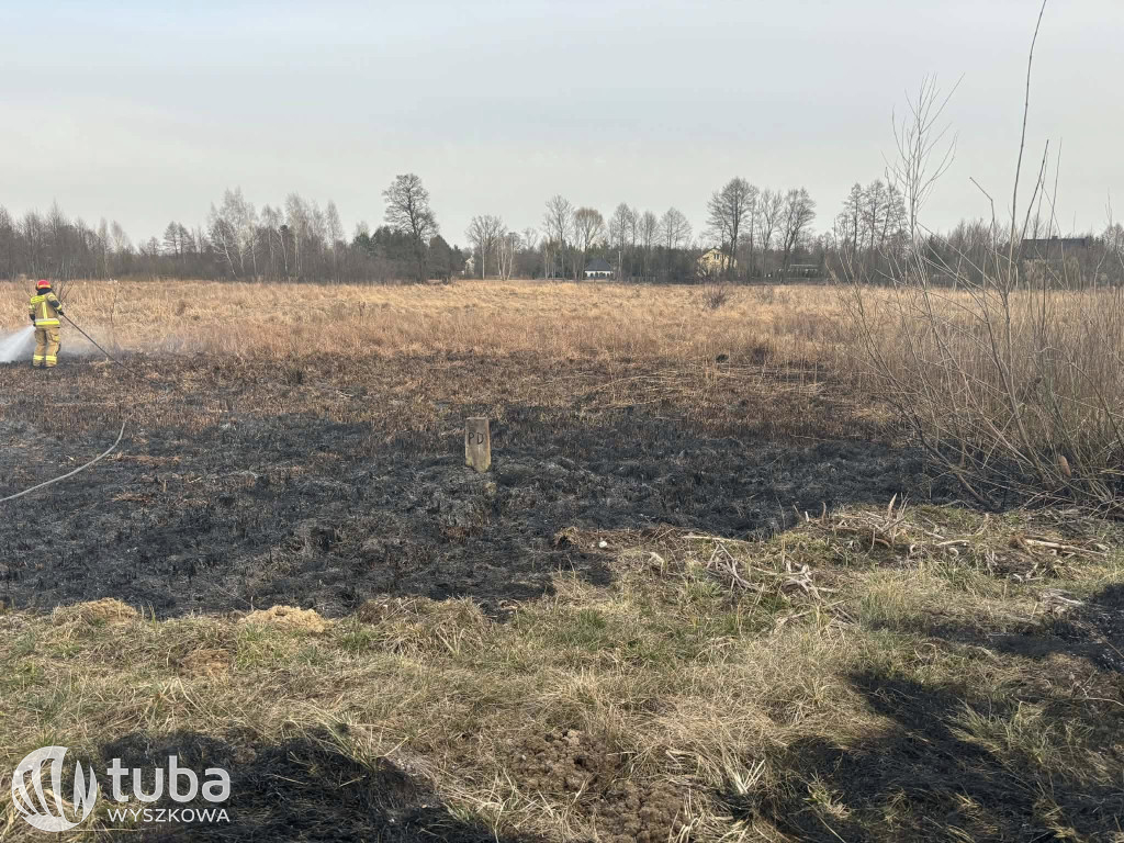 Niebezpieczne pożary traw w Powiecie Wyszkowskim