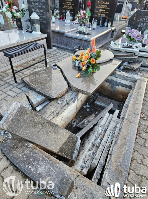 Uszkodzenie nagrobków na wyszkowskim cmentarzu