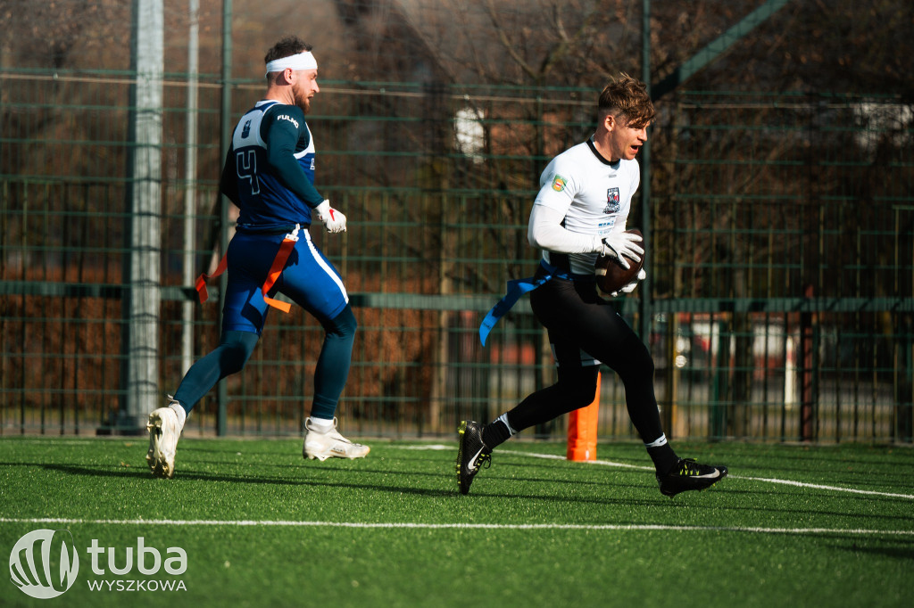 Kolejka futbolu flagowego w Wyszkowie