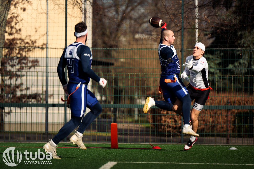 Kolejka futbolu flagowego w Wyszkowie