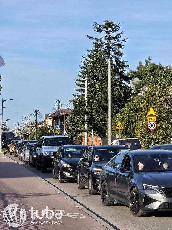 Powroty z weekendu i korki na wyszkowskich drogach