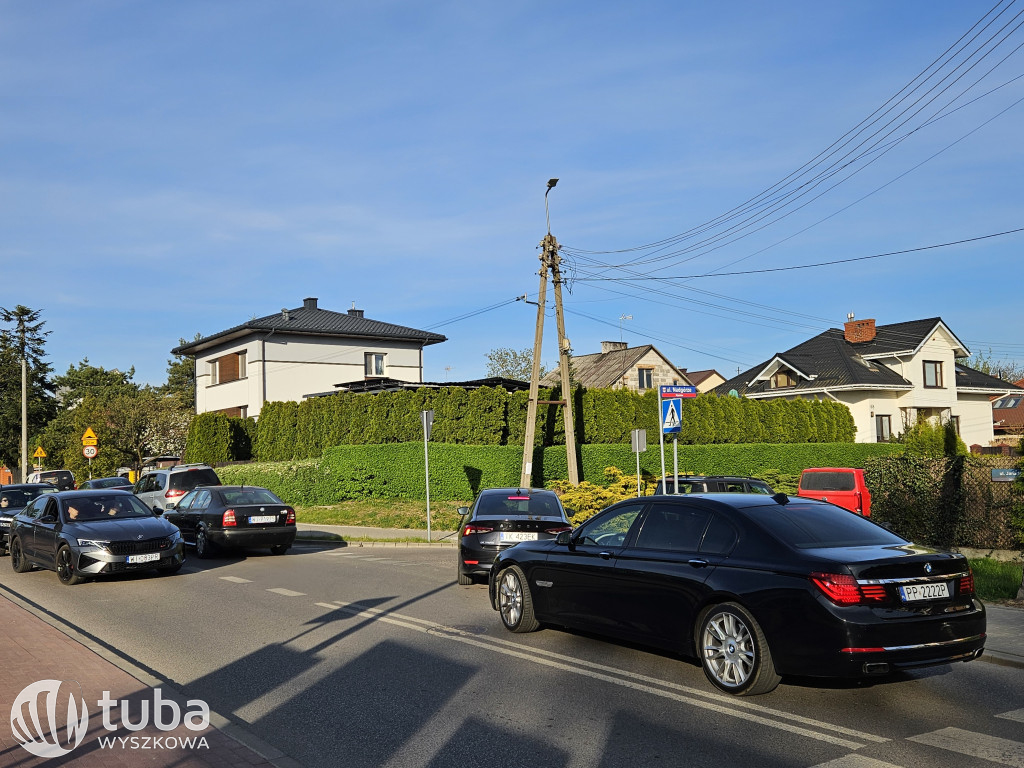 Powroty z weekendu i korki na wyszkowskich drogach