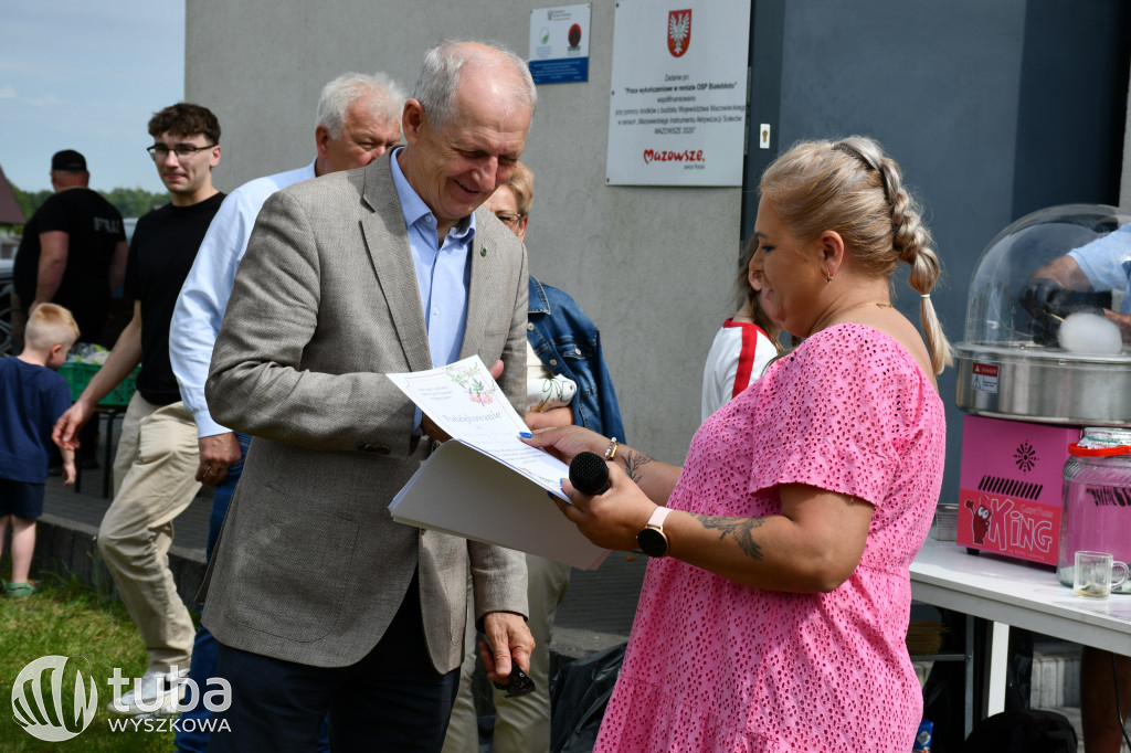 Rodzinna zabawa w Białymbłocie