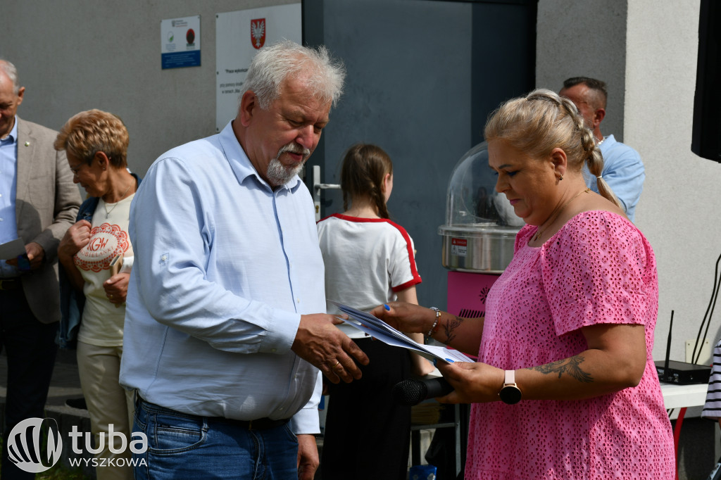 Rodzinna zabawa w Białymbłocie