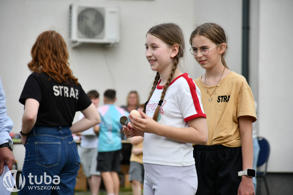 Rodzinna zabawa w Białymbłocie