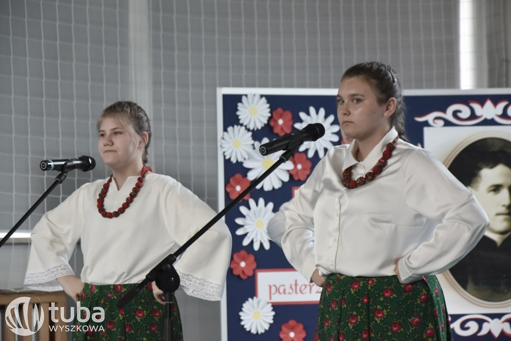 20. rocznica nadania imienia SP w Porządziu