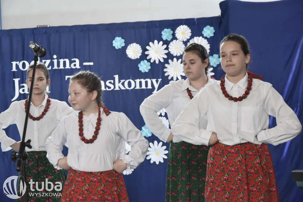 20. rocznica nadania imienia SP w Porządziu