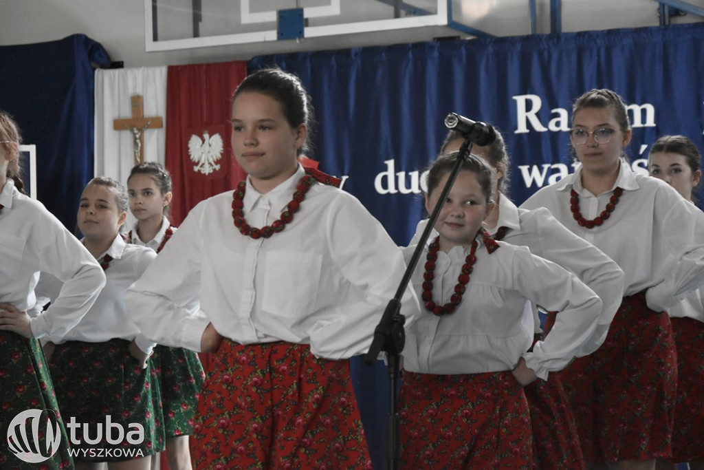 20. rocznica nadania imienia SP w Porządziu
