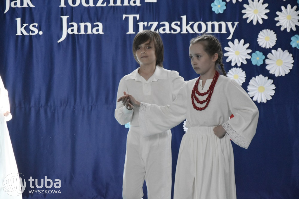20. rocznica nadania imienia SP w Porządziu