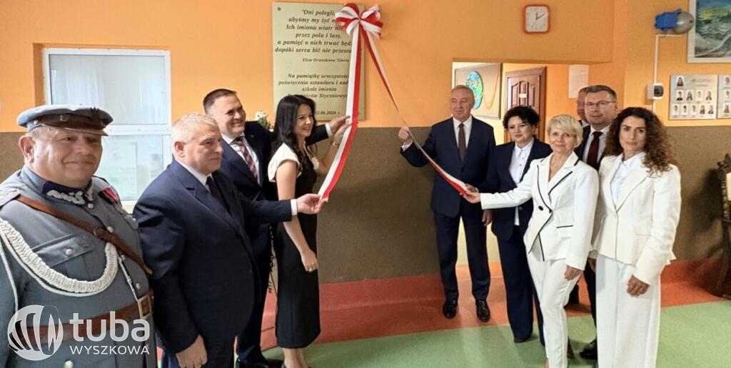 Uroczystość nadania imienia SP w Ulasku