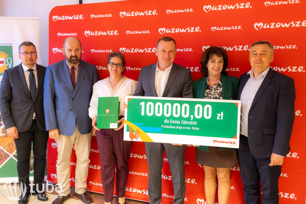 Samorządy dostały wsparcie z budżetu Mazowsza