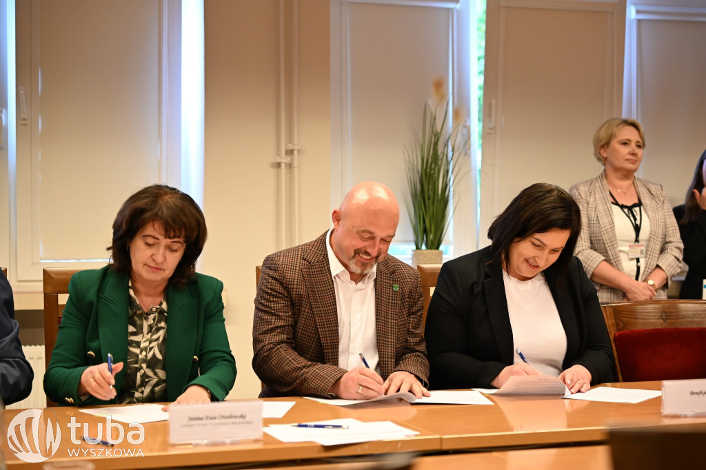 Samorządy dostały wsparcie z budżetu Mazowsza