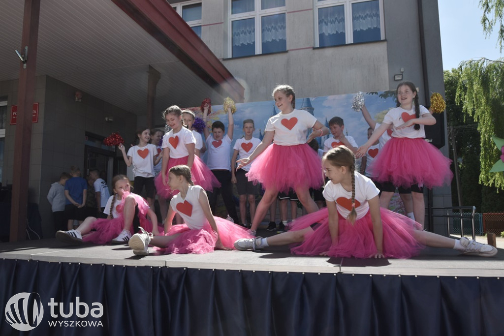 Piknik rodzinno-profilaktyczny w SP w Rybnie