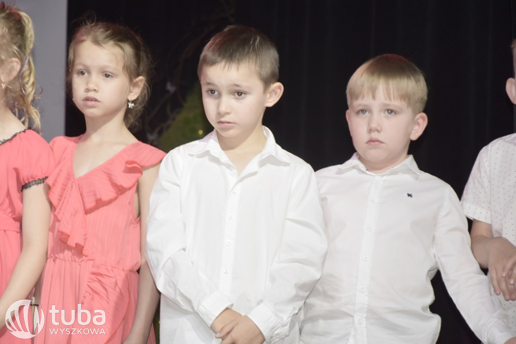 Magiczny ogród na zakończenie roku w „Bajce”