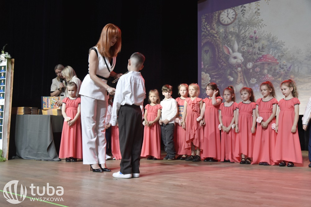 Magiczny ogród na zakończenie roku w „Bajce”