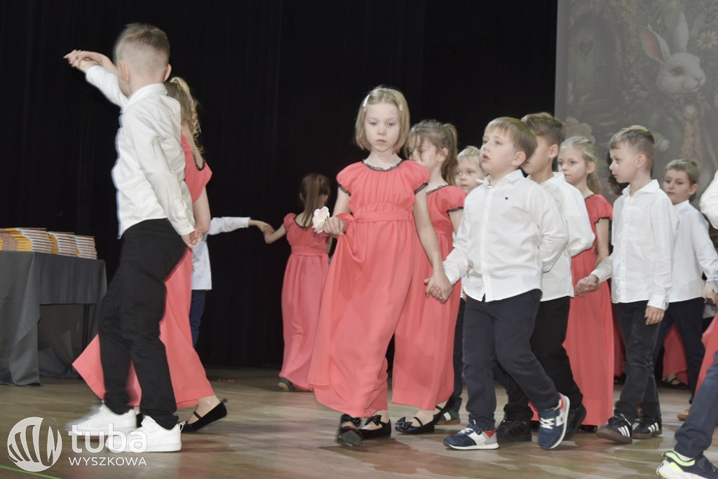 Magiczny ogród na zakończenie roku w „Bajce”