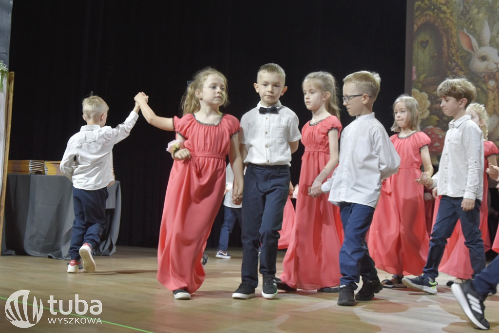 Magiczny ogród na zakończenie roku w „Bajce”