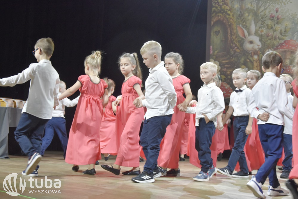 Magiczny ogród na zakończenie roku w „Bajce”