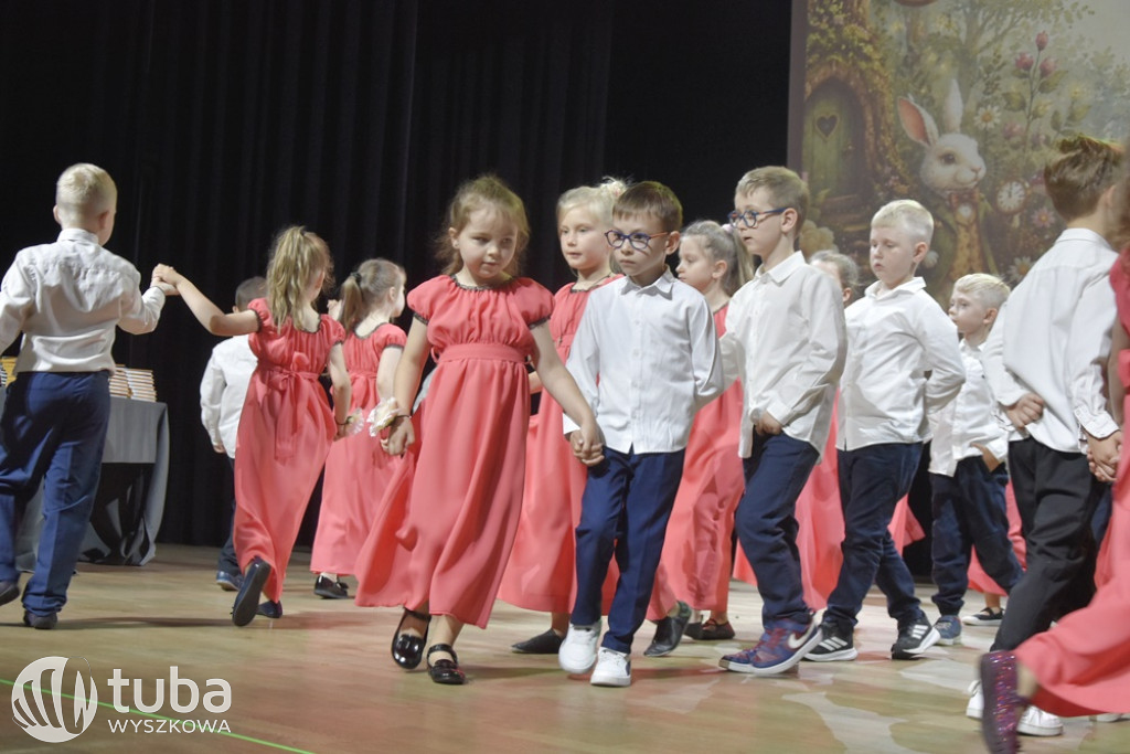 Magiczny ogród na zakończenie roku w „Bajce”