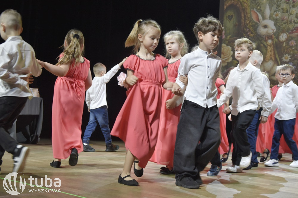 Magiczny ogród na zakończenie roku w „Bajce”