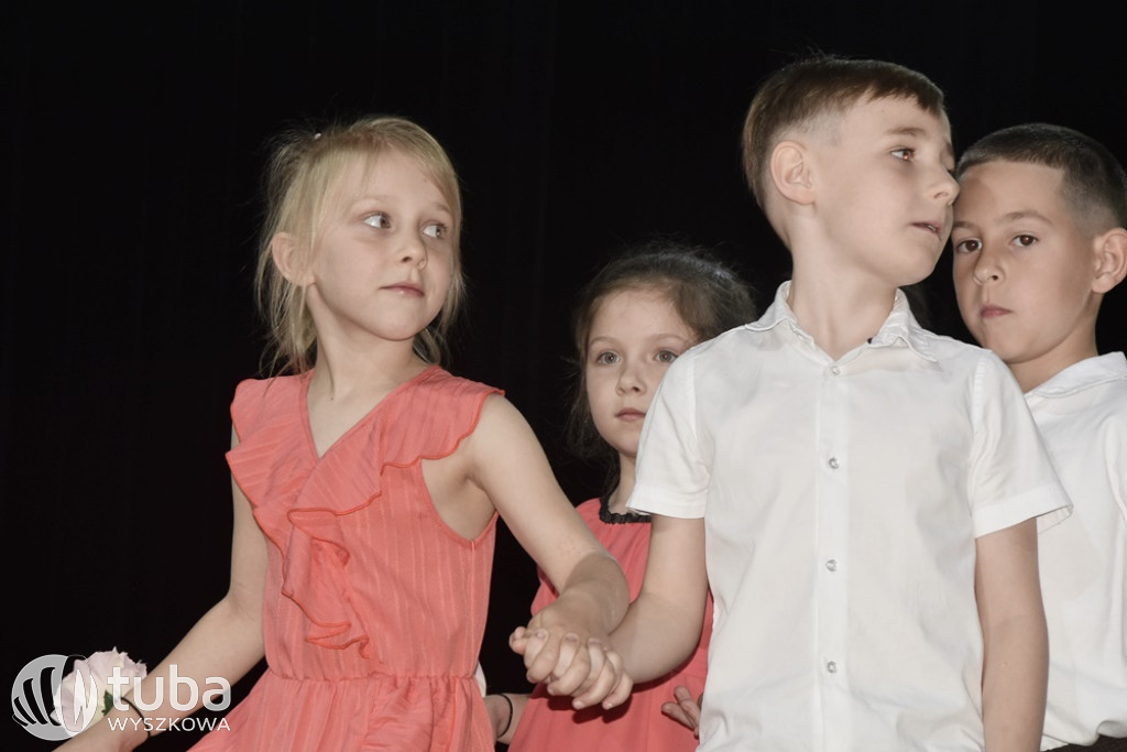 Magiczny ogród na zakończenie roku w „Bajce”