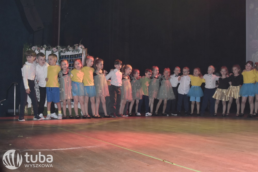 Magiczny ogród na zakończenie roku w „Bajce”