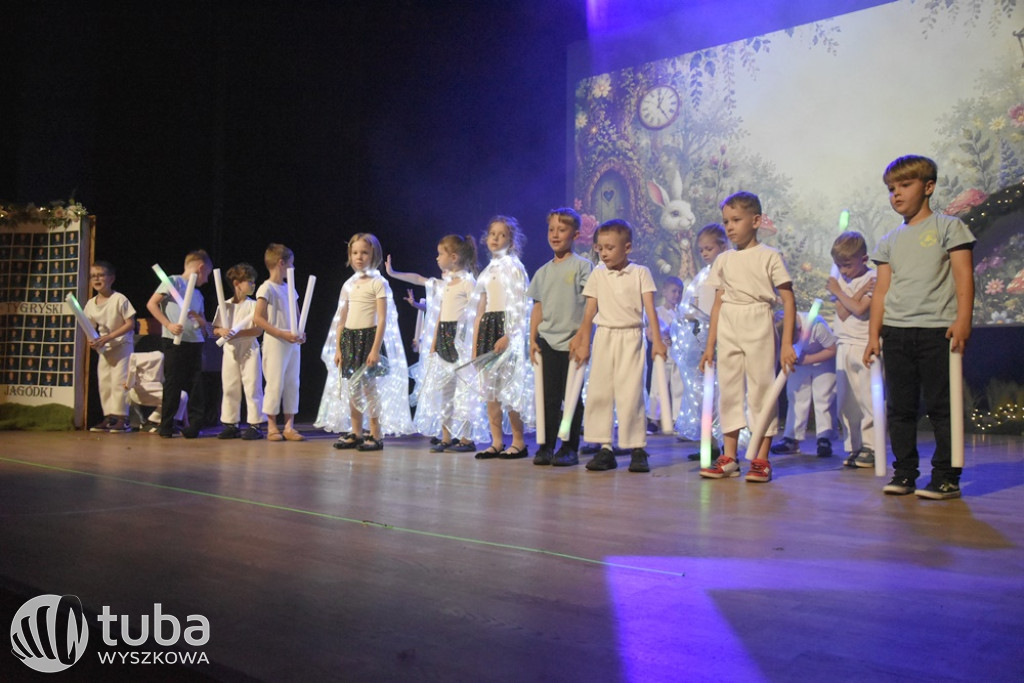 Magiczny ogród na zakończenie roku w „Bajce”