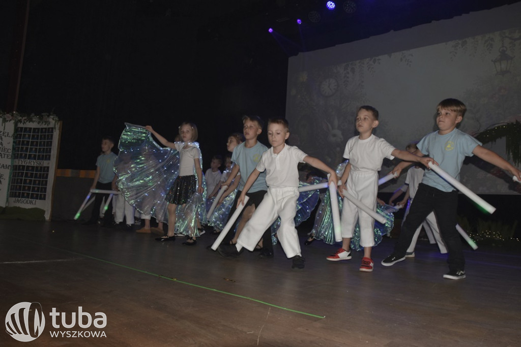 Magiczny ogród na zakończenie roku w „Bajce”