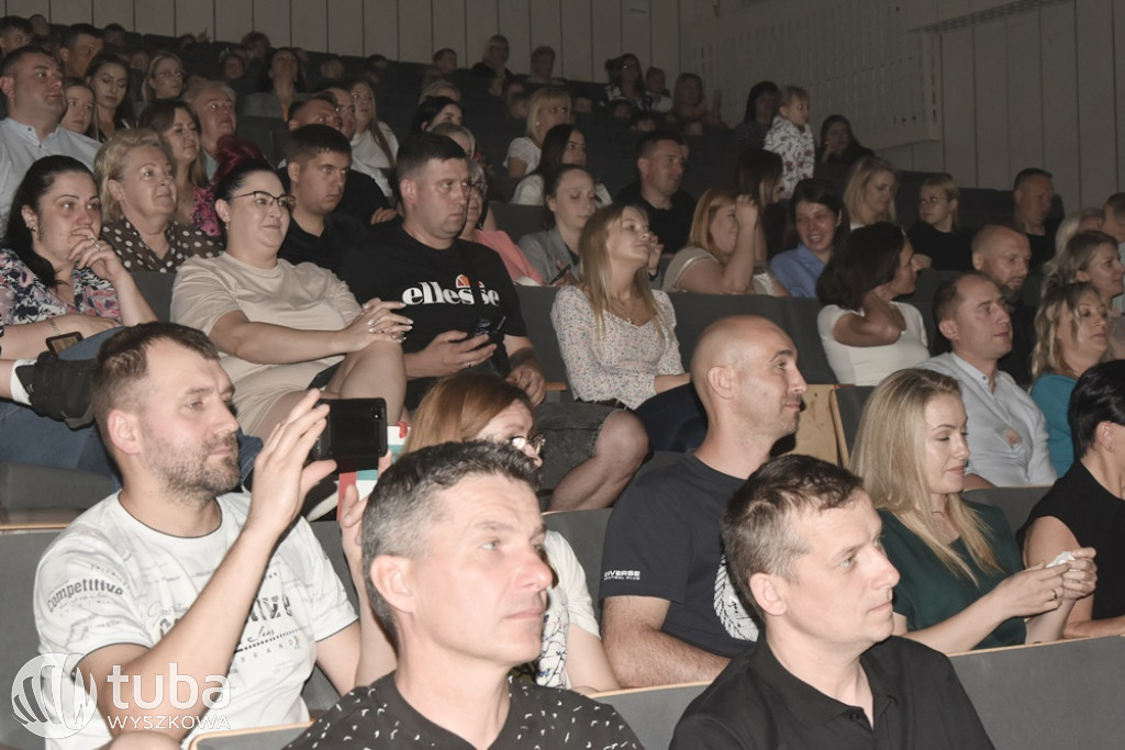 Magiczny ogród na zakończenie roku w „Bajce”