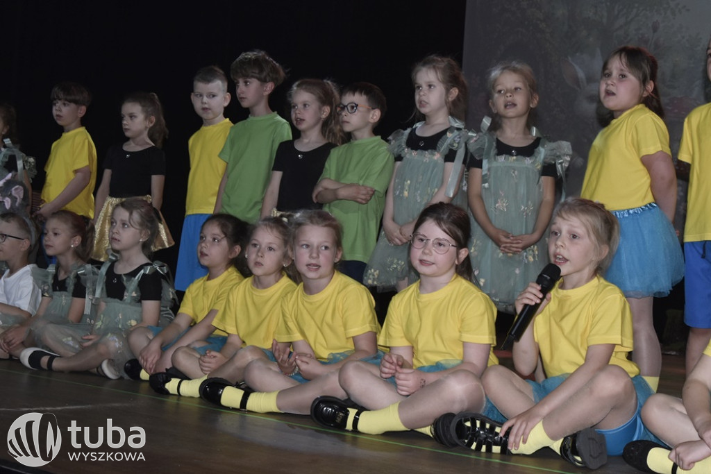 Magiczny ogród na zakończenie roku w „Bajce”