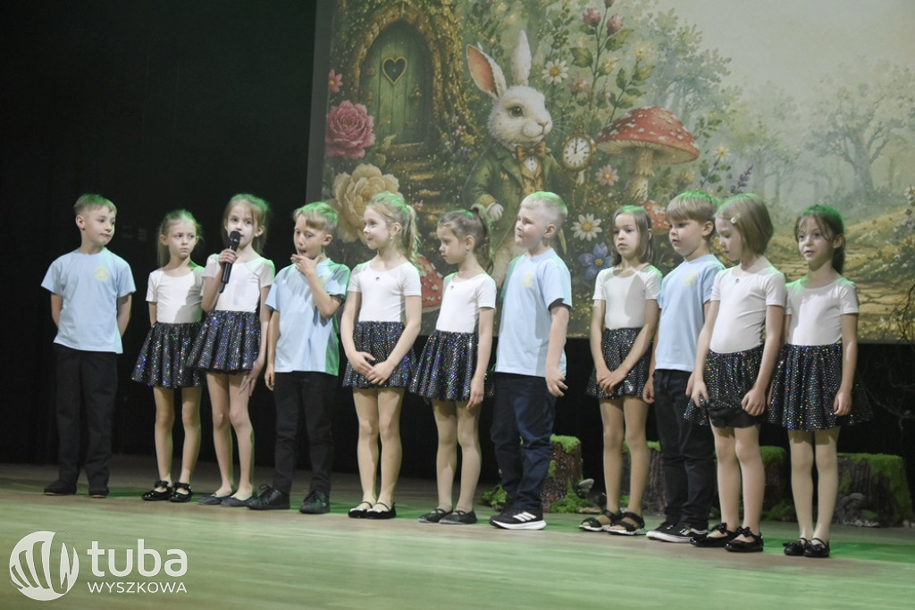 Magiczny ogród na zakończenie roku w „Bajce”