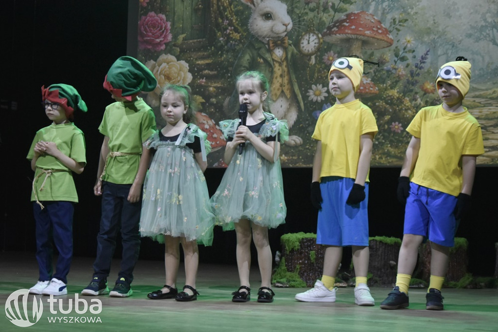 Magiczny ogród na zakończenie roku w „Bajce”