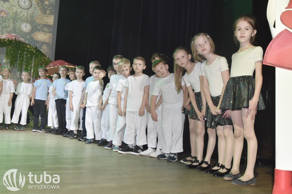 Magiczny ogród na zakończenie roku w „Bajce”