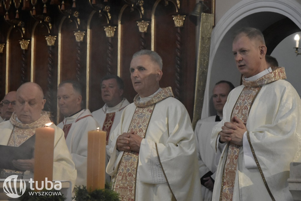 Konsekracja kościoła w parafii Świętej Rodziny