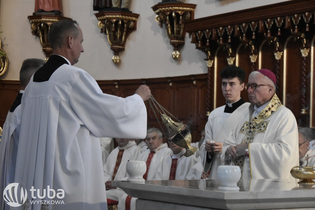 Konsekracja kościoła w parafii Świętej Rodziny