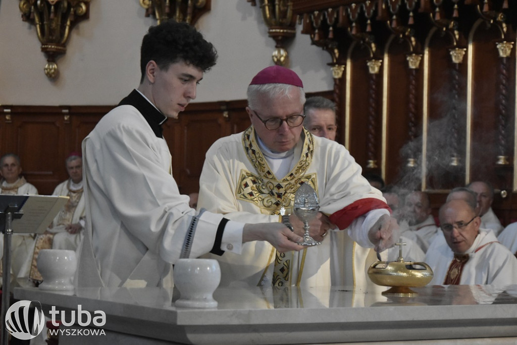 Konsekracja kościoła w parafii Świętej Rodziny