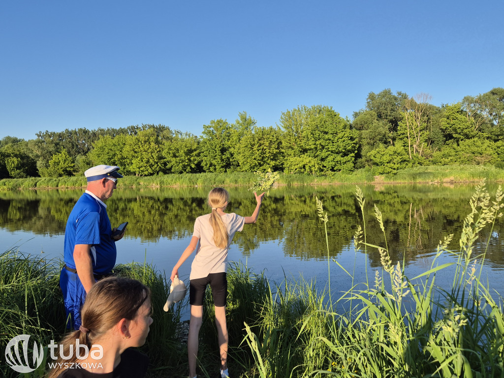 Piknik i wianki nad Bugiem w Rybienku Starym