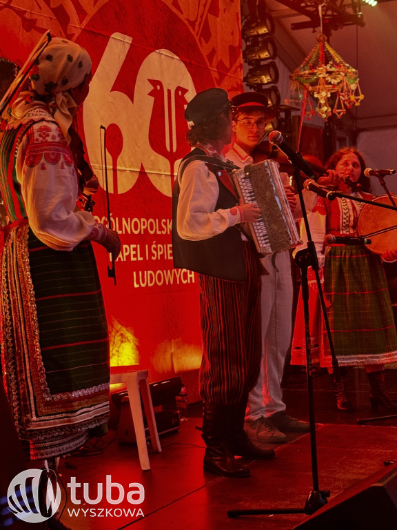 Kapela z Kurpi Białych z sukcesem w Kazimierzu D.