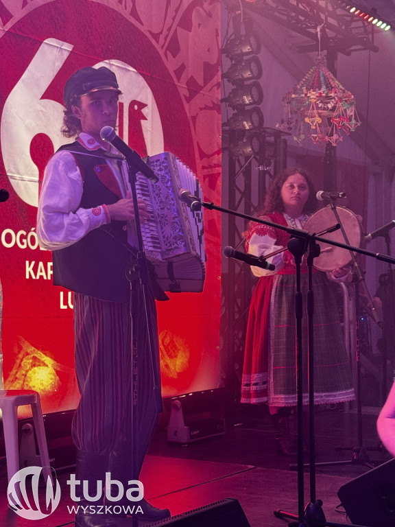 Kapela z Kurpi Białych z sukcesem w Kazimierzu D.
