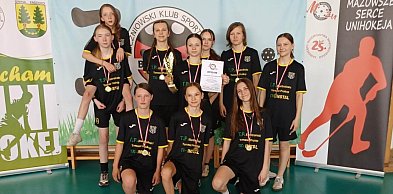 Młode Wilki na podium! Sukces drużyny z Zabrodzia w lidze unihokeja