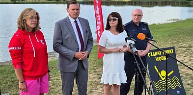 Czarne punkty wodne oznaczone