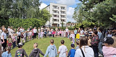 Wyjątkowy Piknik Rodzinny w Przedszkolu nr 7 w Wyszkowie. Razem dla Ignasia!