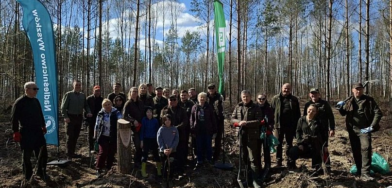 1000 dębów dla przyszłości w Leśnictwie Nowiny