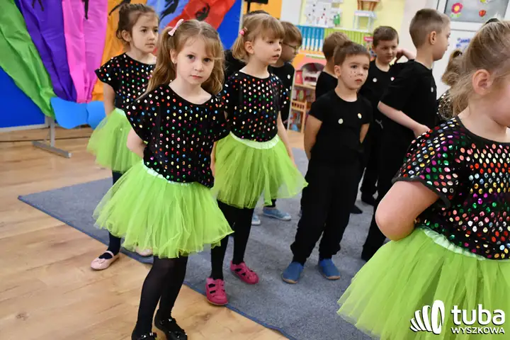 Roztańczone przedszkolaki