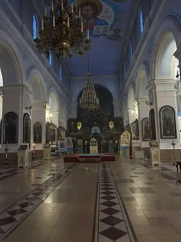 Dotarli z paczkami na Kresy 