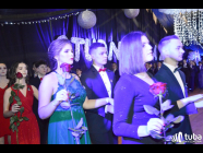 Baśniowy bal studniówkowy maturzystów Zespołu Szkół nr 3 w Wyszkowie (video)