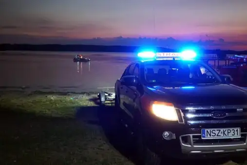 Tragedia na jeziorze. "To był ich pierwszy samodzielny wyjazd"
