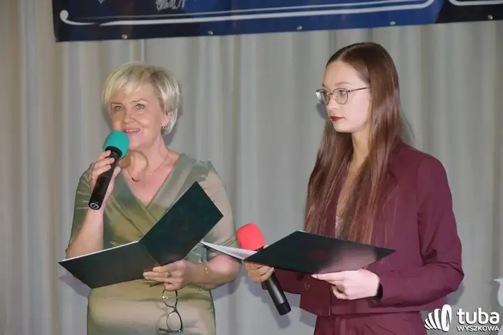 "Ta szkoła jest pięknym składnikiem naszego miasta". 20 lat Zespołu Szkół nr 3  