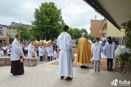 Niech Eucharystyczny Jezus będzie uwielbiony